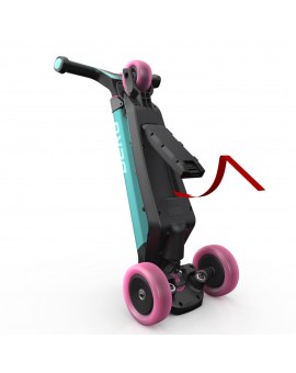 BERG NEXO Lights scooter avec plateforme magnétique